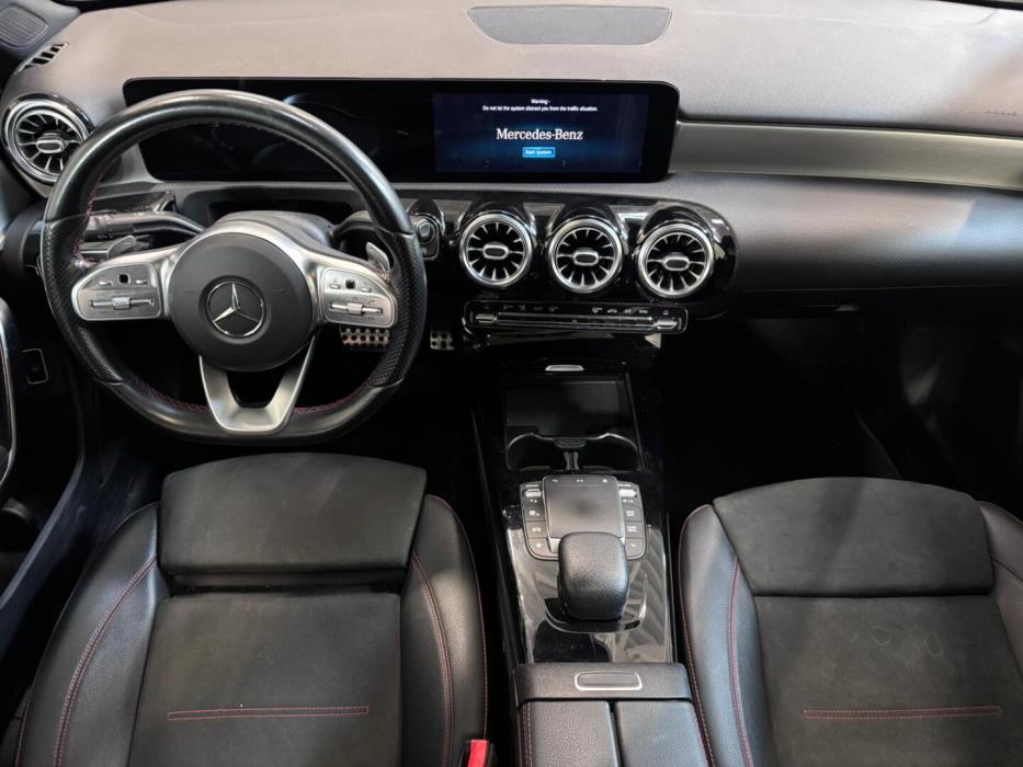 MERCEDES-BENZ A 2020