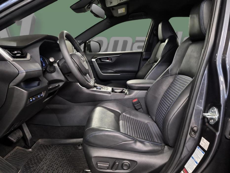 TOYOTA RAV4 2019