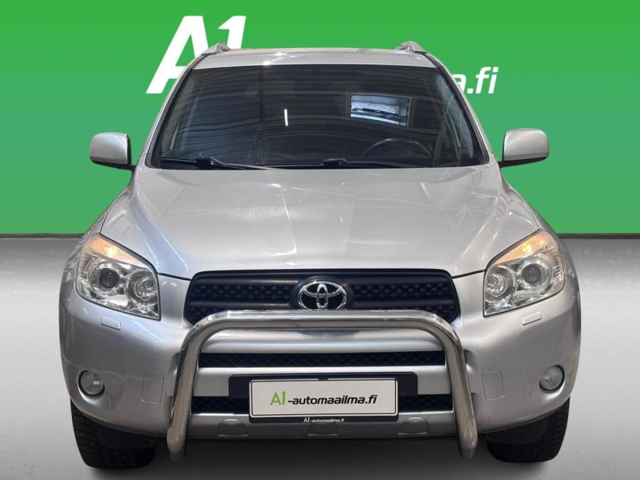 TOYOTA RAV4 2009