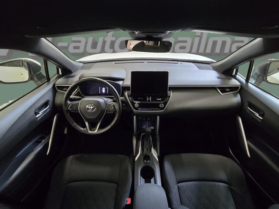 TOYOTA Corolla Cross 2024