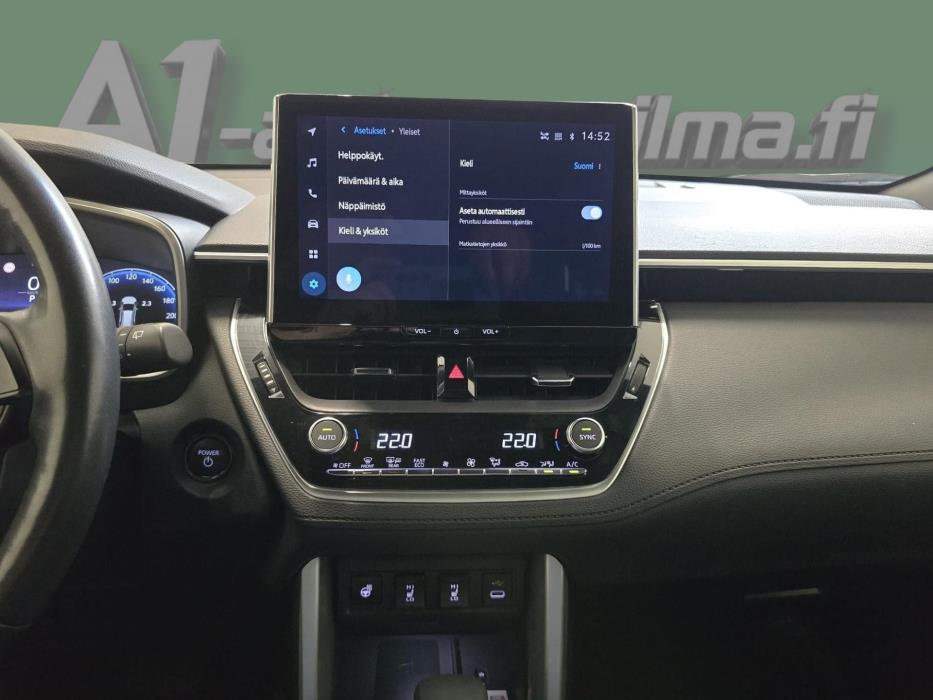 TOYOTA Corolla Cross 2024