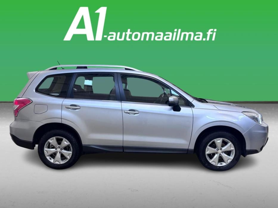 SUBARU Forester 2014