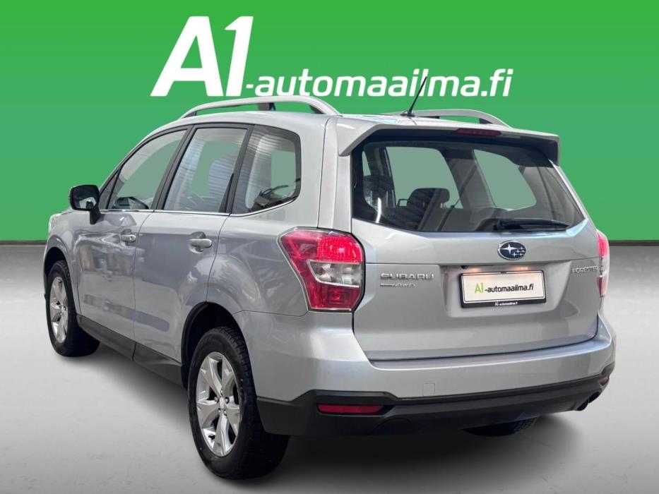 SUBARU Forester 2014