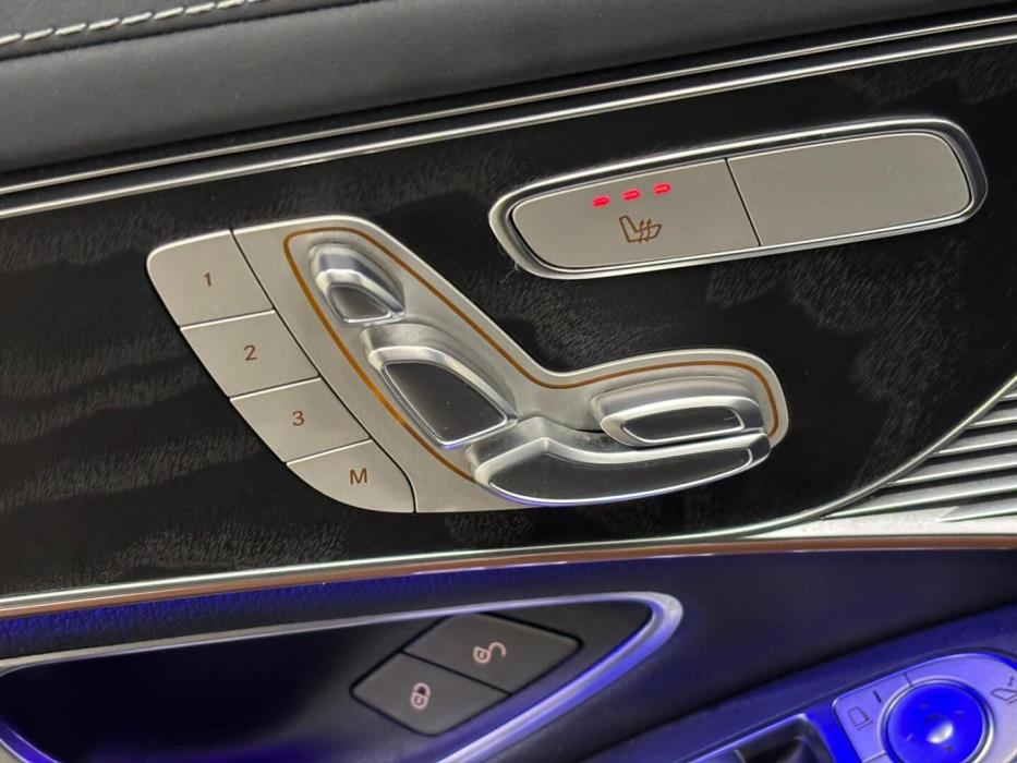 MERCEDES-BENZ EQC 2020