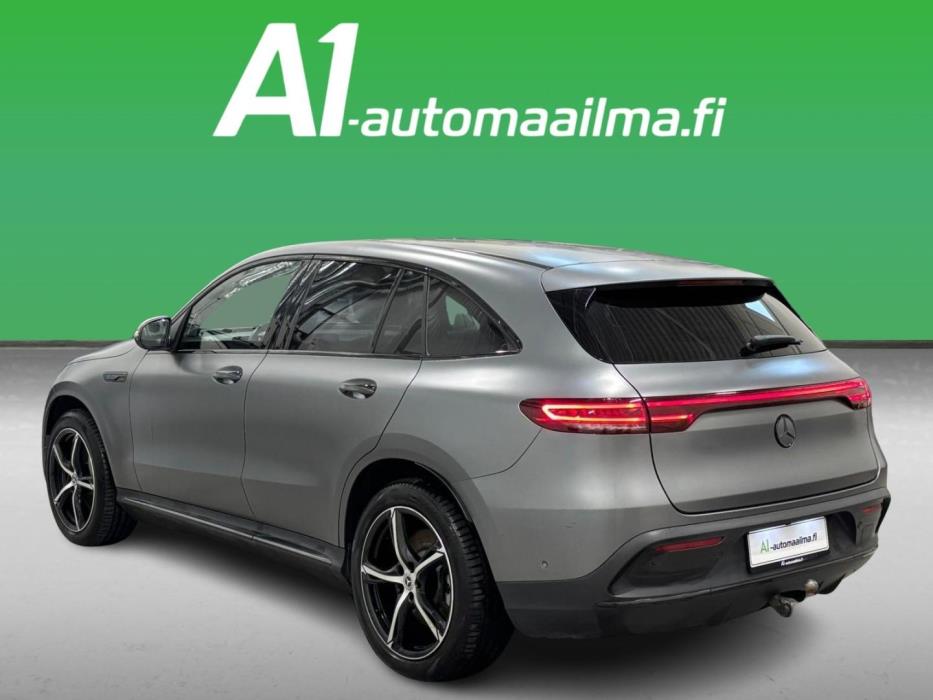 MERCEDES-BENZ EQC 2020