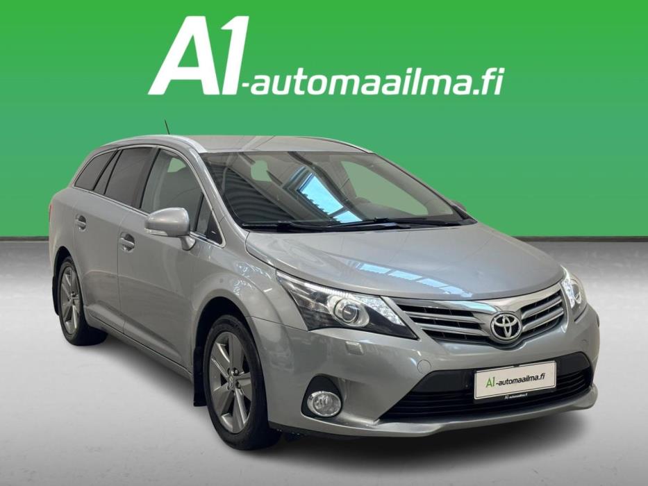 TOYOTA Avensis 2014