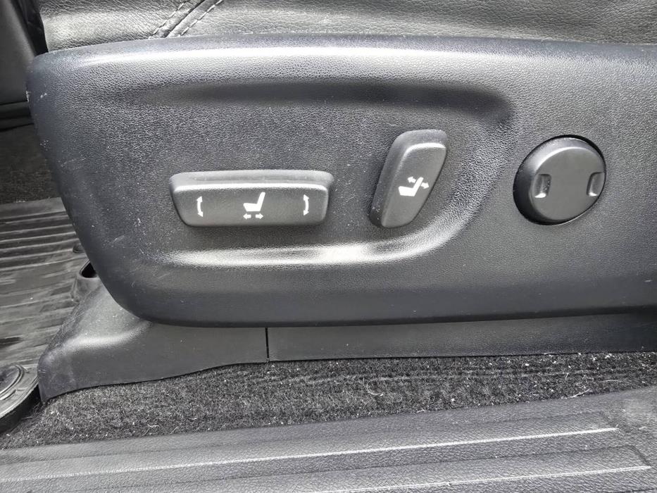 TOYOTA Land Cruiser 2017
