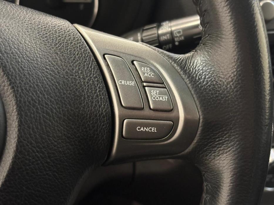 SUBARU Forester 2010