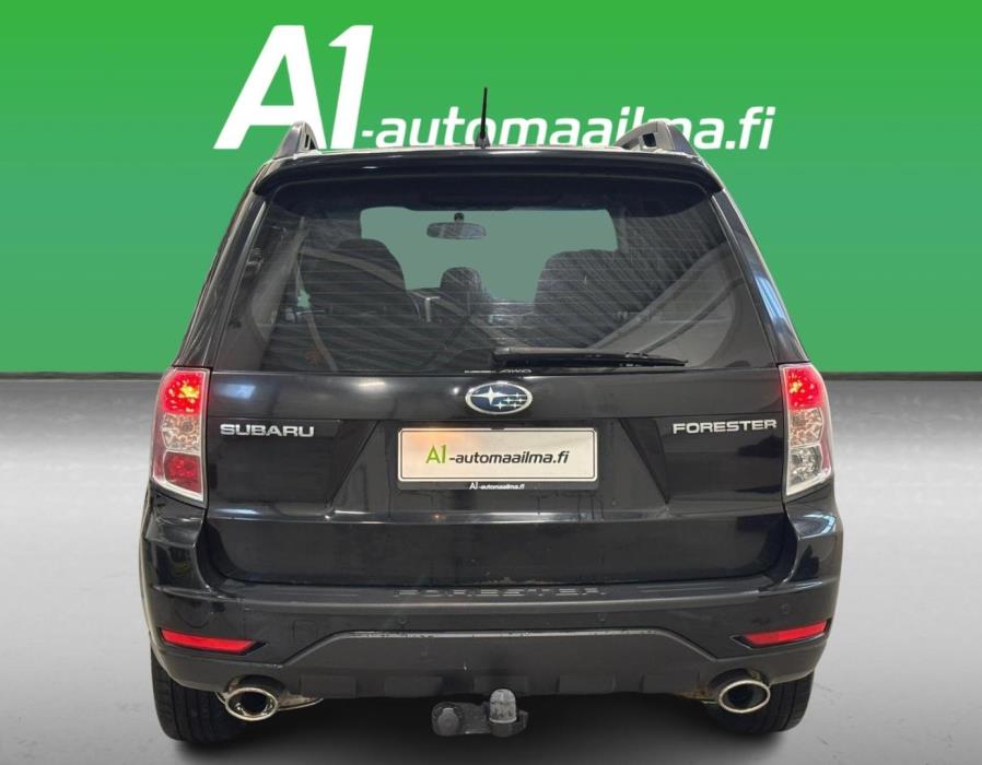 SUBARU Forester 2010