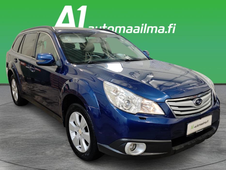 SUBARU Outback 2011