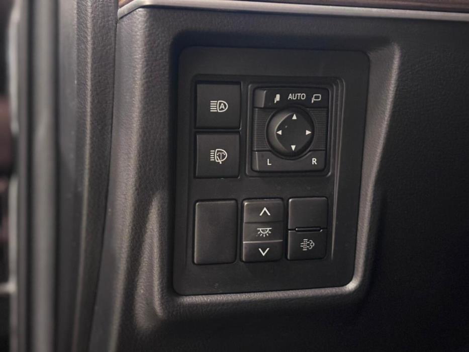 TOYOTA Land Cruiser 2022