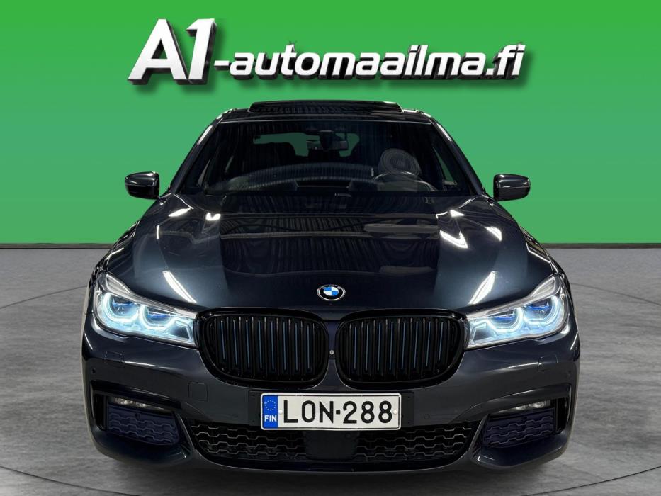 BMW 740 2017