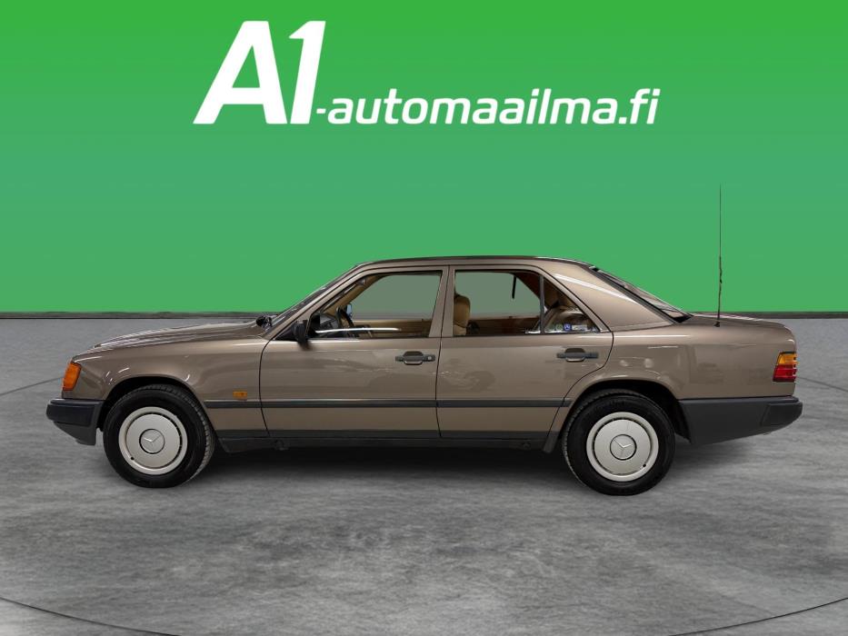 MERCEDES-BENZ 200 1989