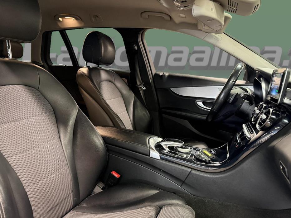 MERCEDES-BENZ C 2015