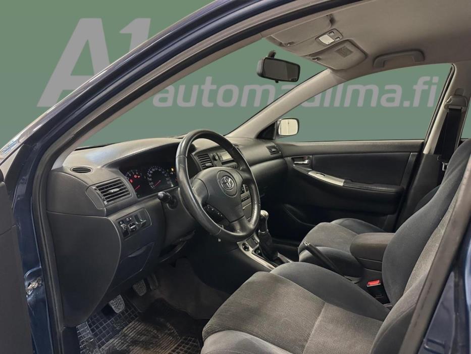 TOYOTA Corolla 2003