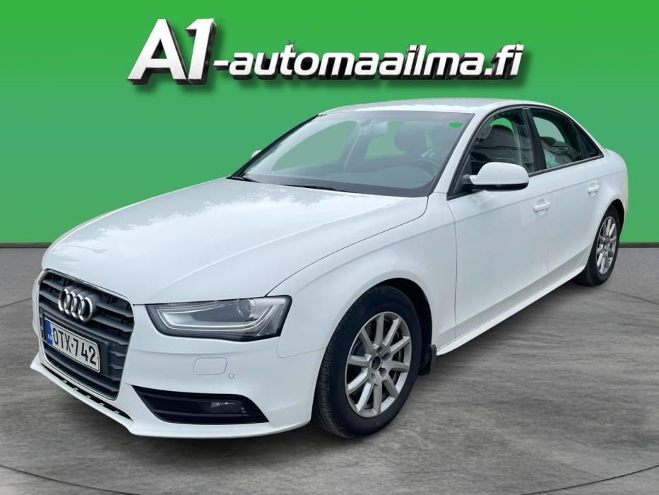 AUDI A4 2012