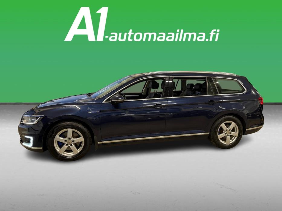 VOLKSWAGEN Passat 2016