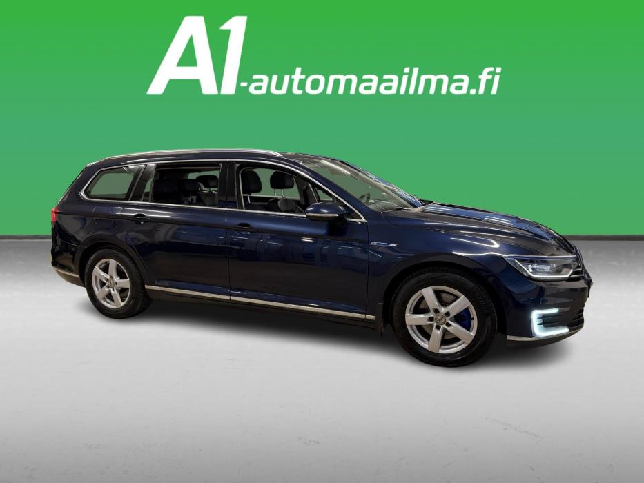 VOLKSWAGEN Passat 2016