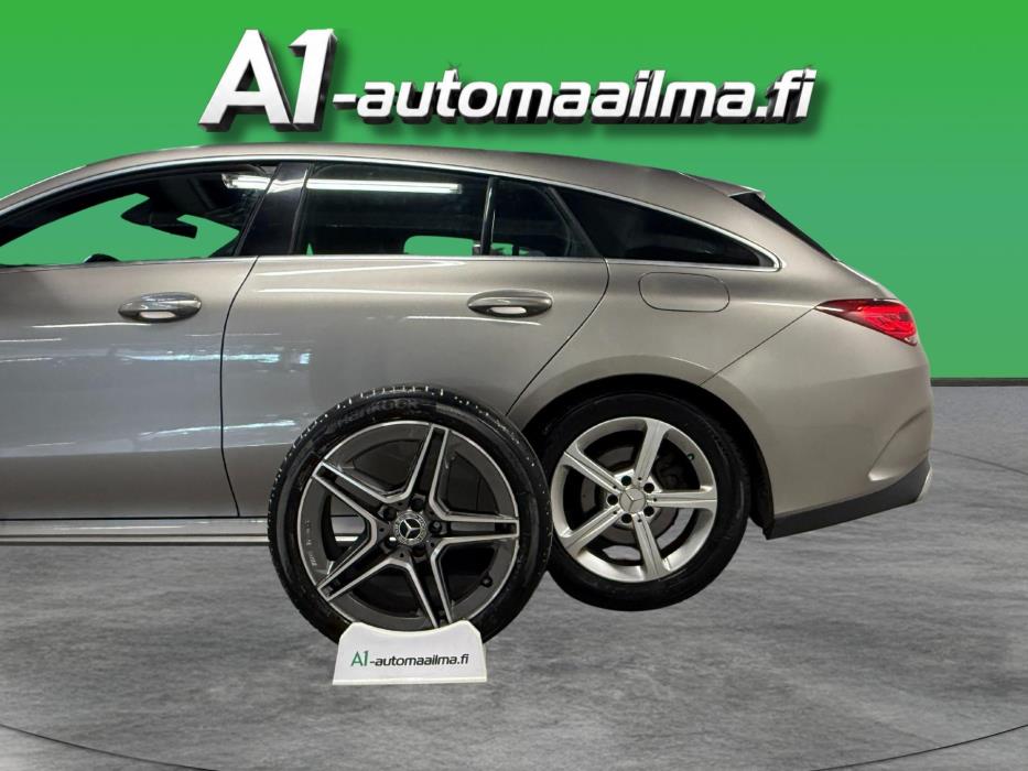 MERCEDES-BENZ CLA 2020