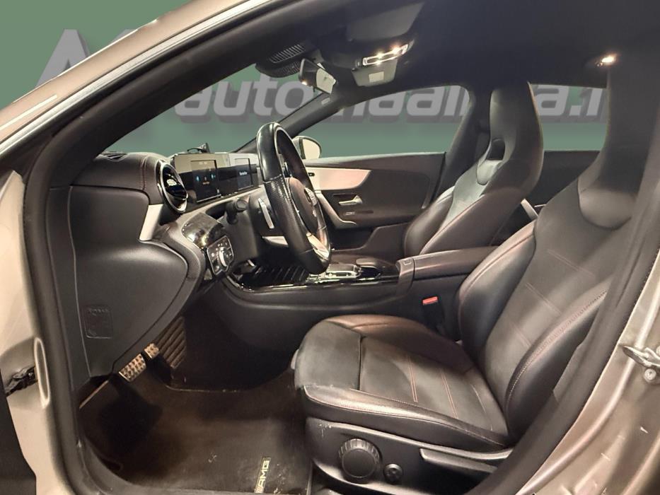 MERCEDES-BENZ CLA 2020
