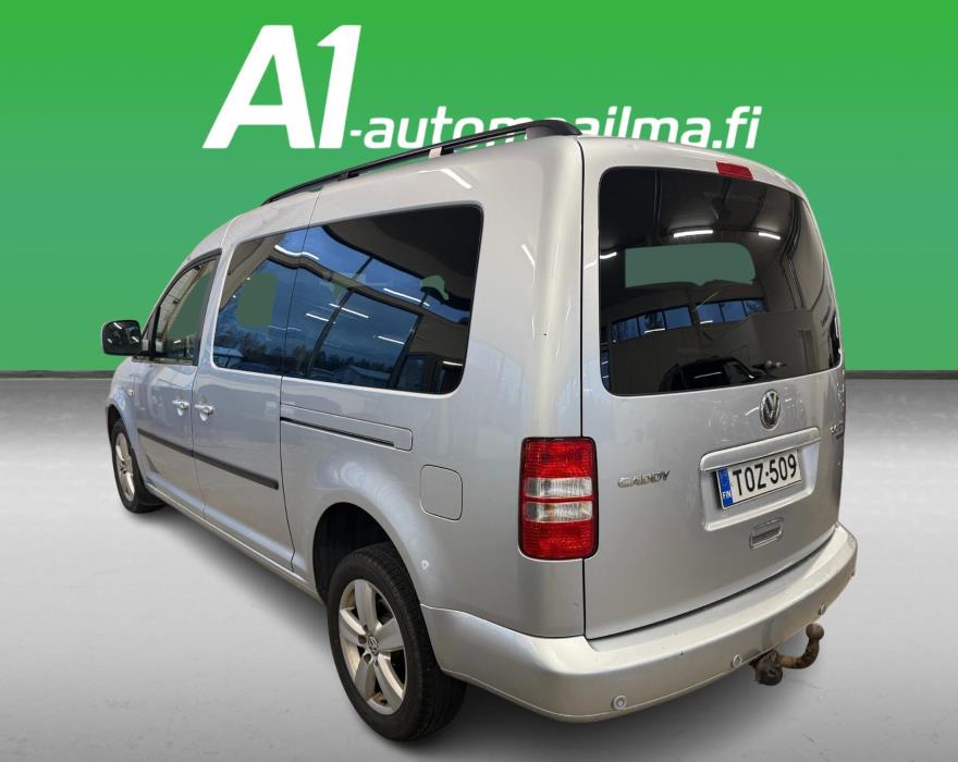 VOLKSWAGEN Caddy Maxi 2011