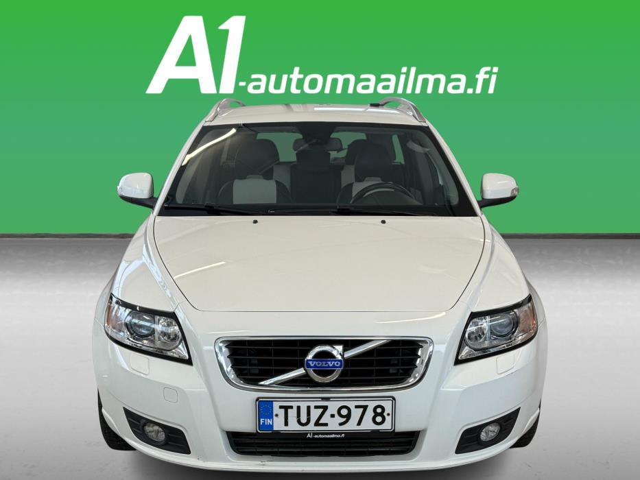 VOLVO V50 2012