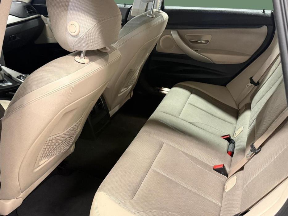 BMW 320 Gran Turismo 2015