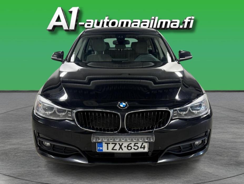 BMW 320 Gran Turismo 2015
