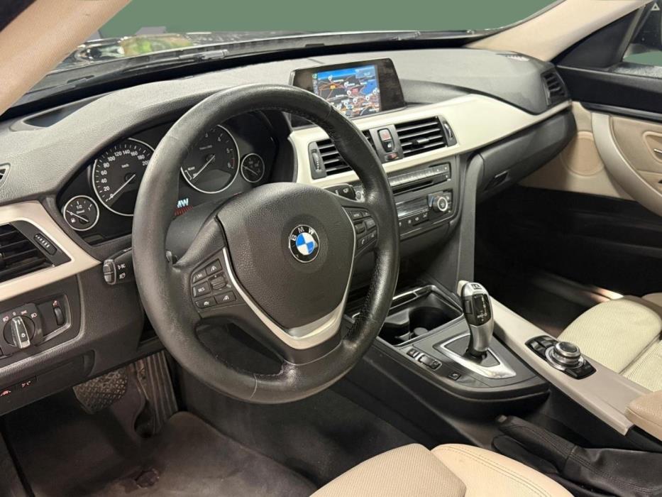 BMW 320 Gran Turismo 2015