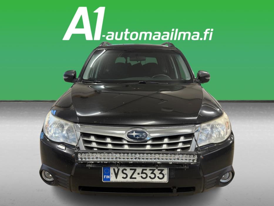 SUBARU Forester 2013