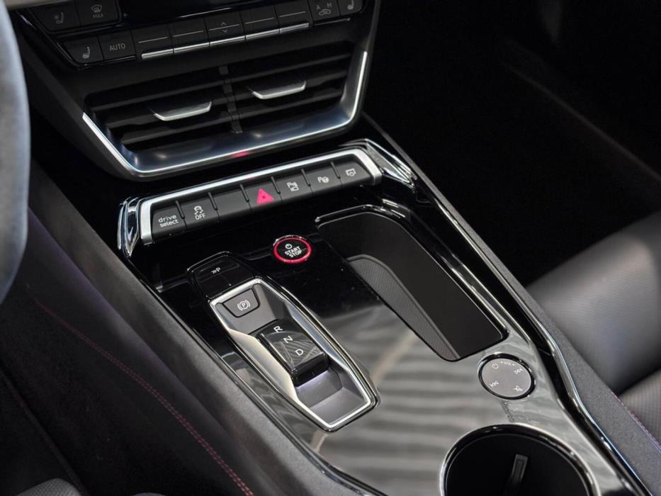 AUDI e-tron GT RS 2023