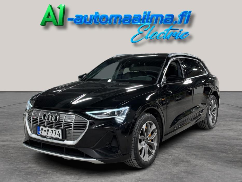 AUDI e-tron 2023