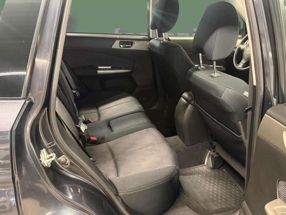 SUBARU Forester 2008