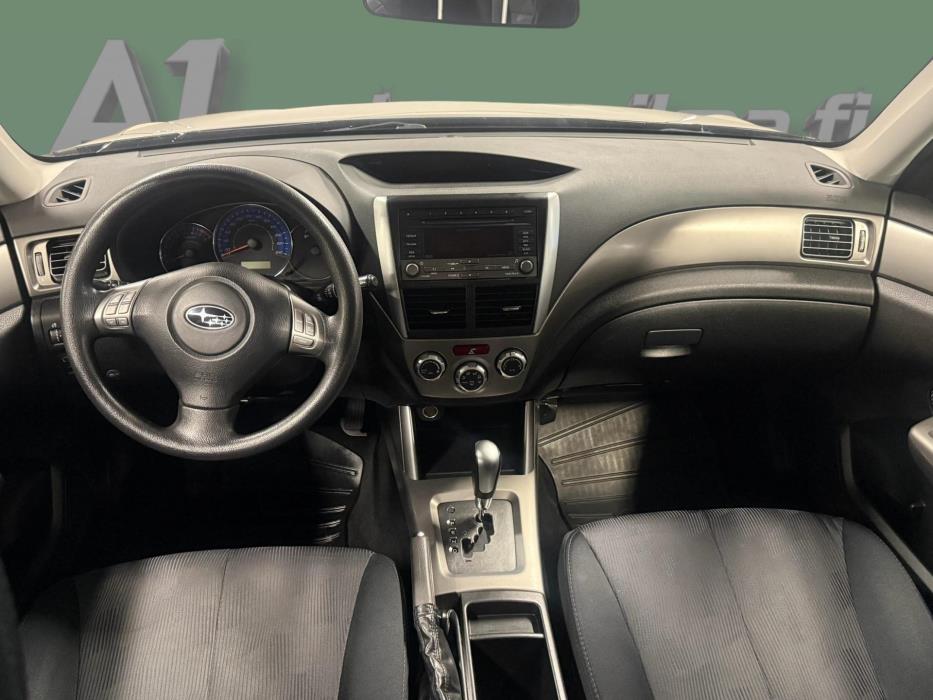 SUBARU Forester 2008