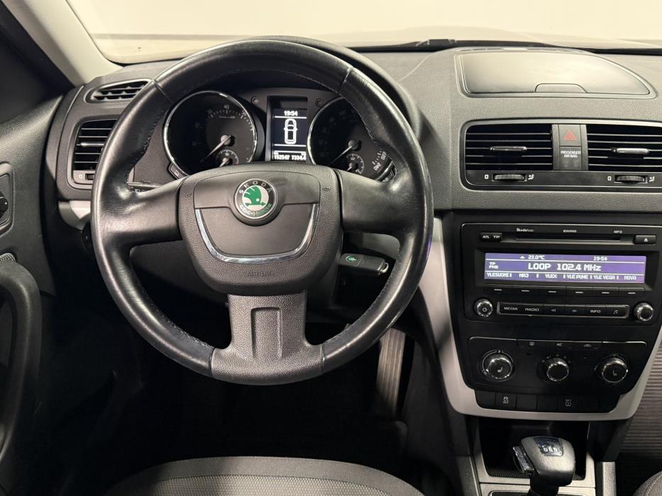SKODA Yeti 2011
