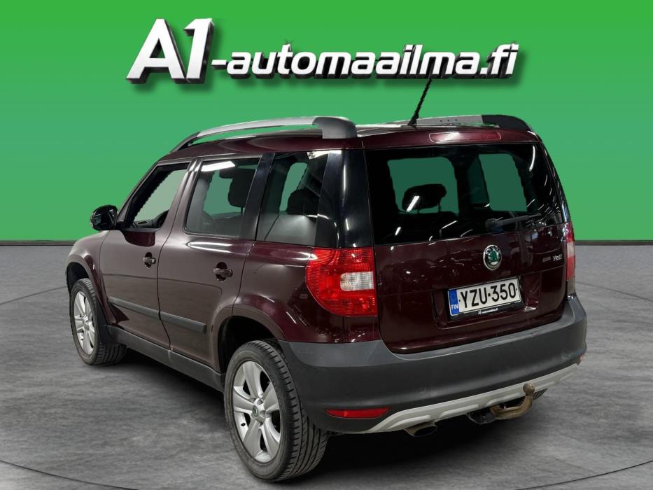 SKODA Yeti 2011