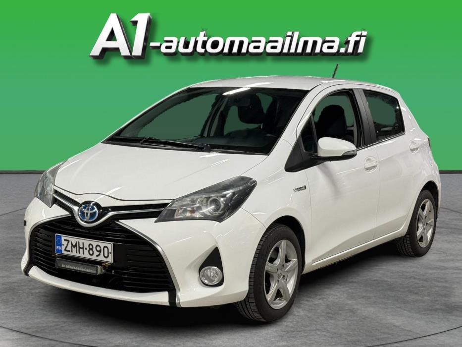 TOYOTA Yaris 2014