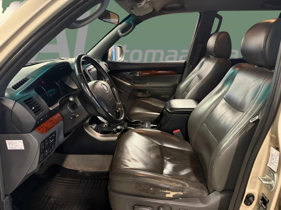 TOYOTA Land Cruiser 2007