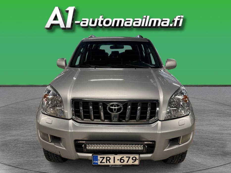 TOYOTA Land Cruiser 2006