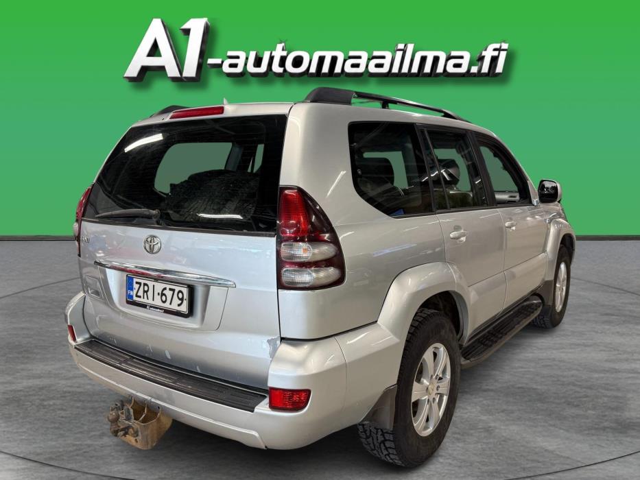 TOYOTA Land Cruiser 2006