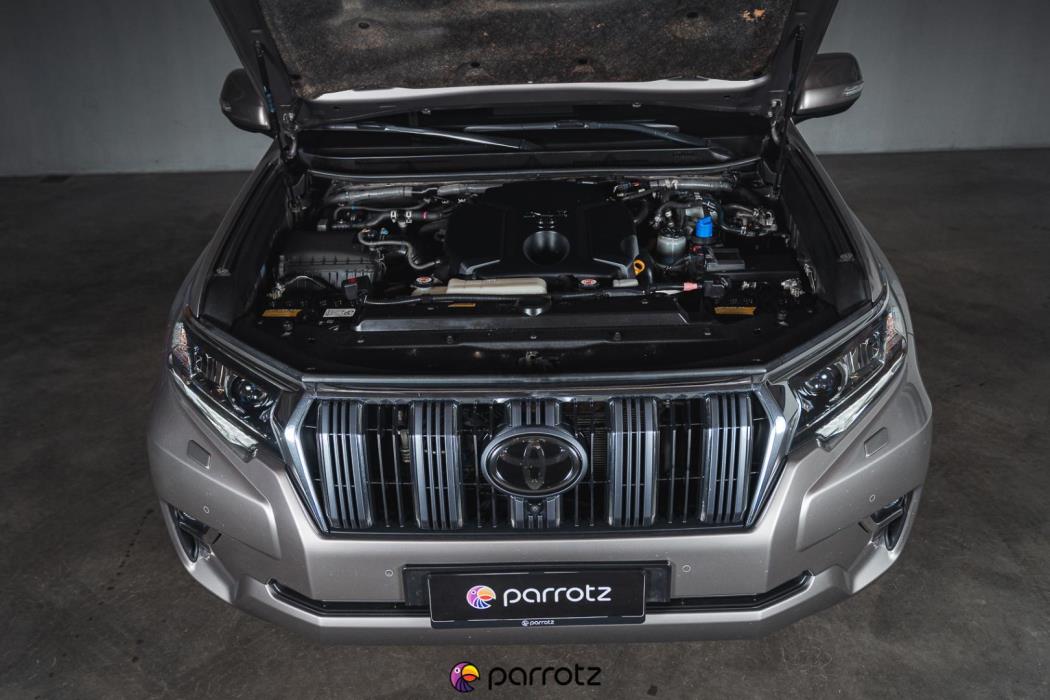 TOYOTA Land Cruiser 2019