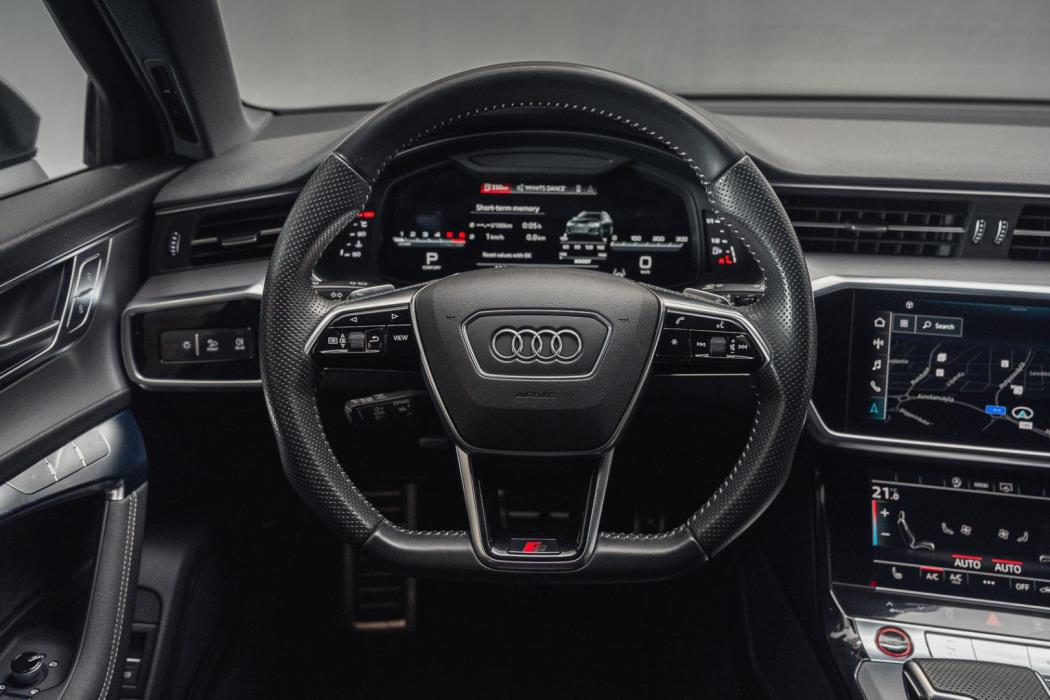 AUDI S6 2021