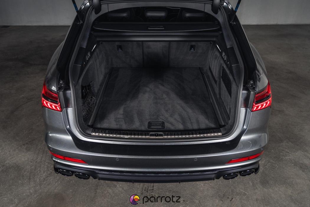 AUDI S6 2021