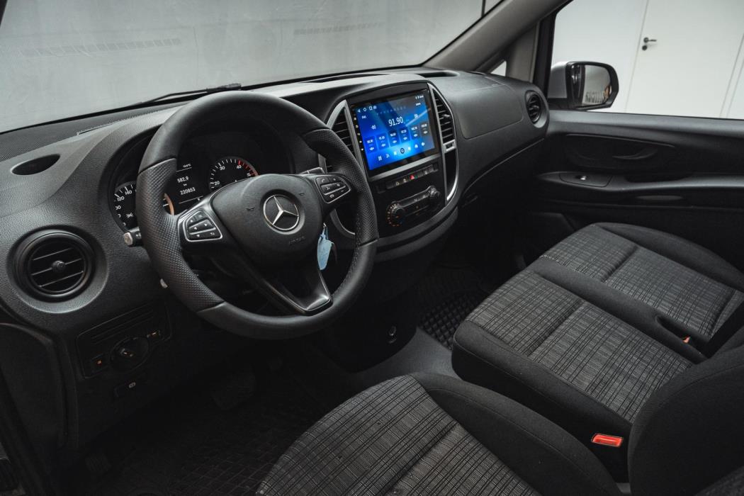 MERCEDES-BENZ Vito 2015