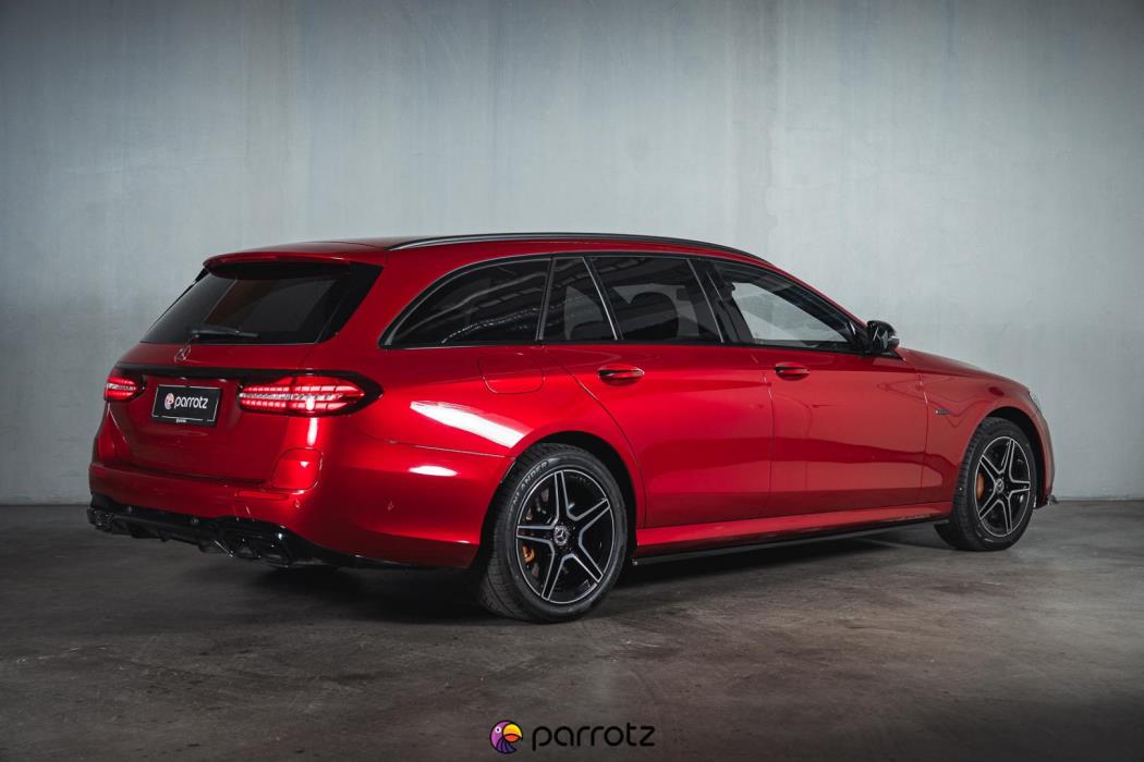 MERCEDES-BENZ E 2021