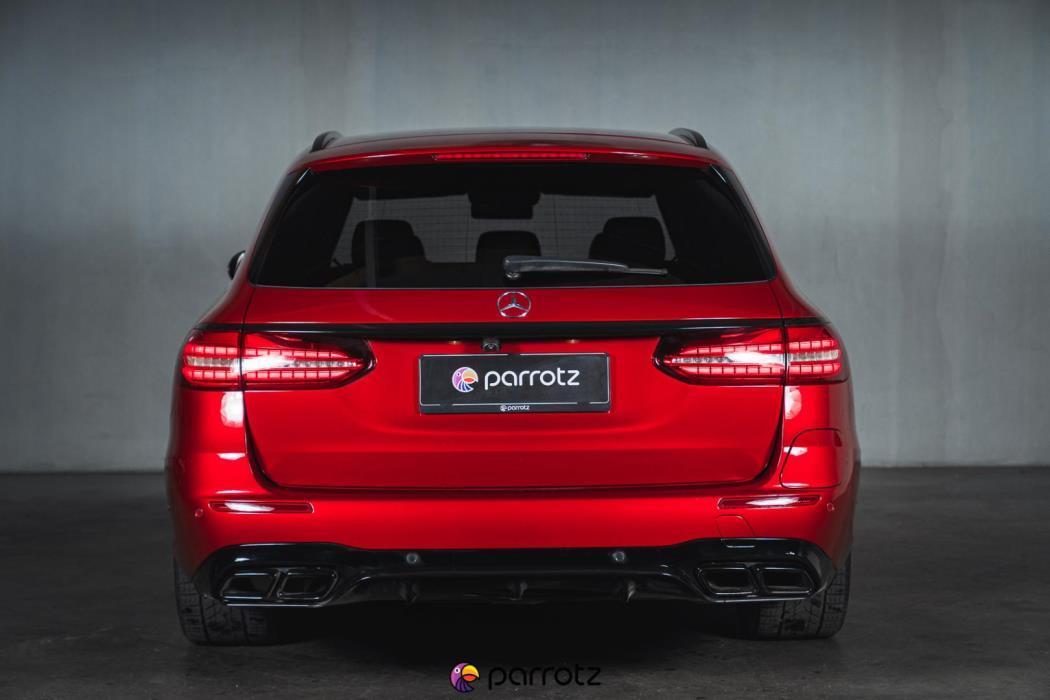 MERCEDES-BENZ E 2021