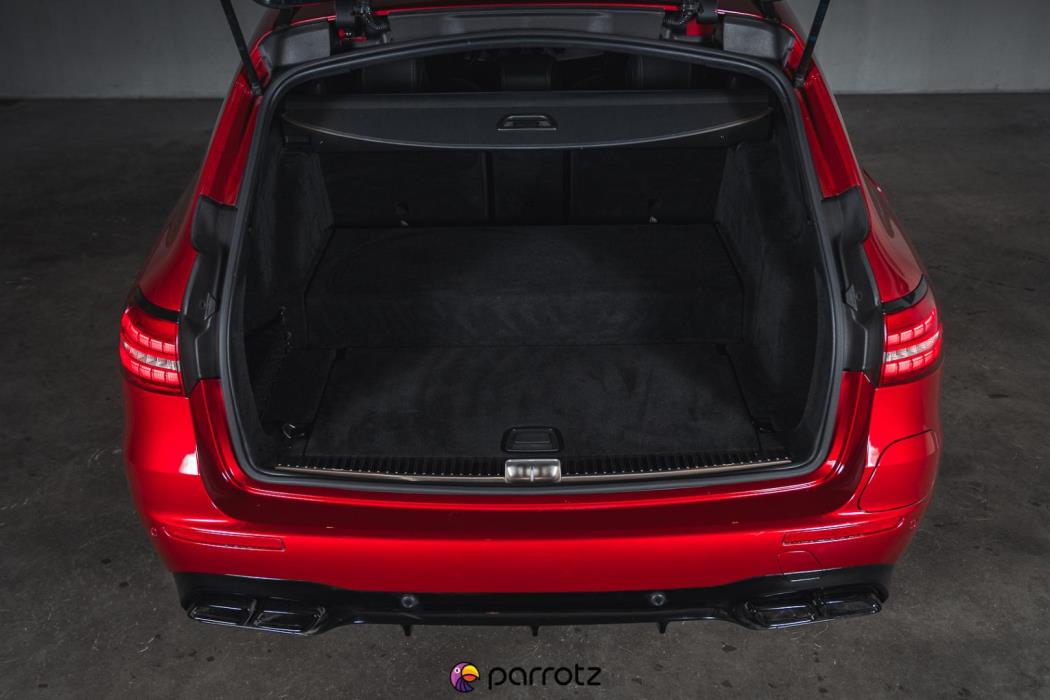 MERCEDES-BENZ E 2021