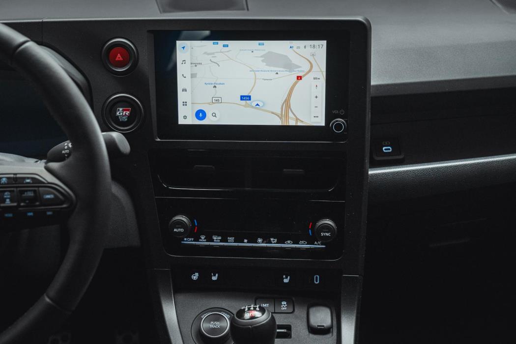 TOYOTA GR Yaris 2024