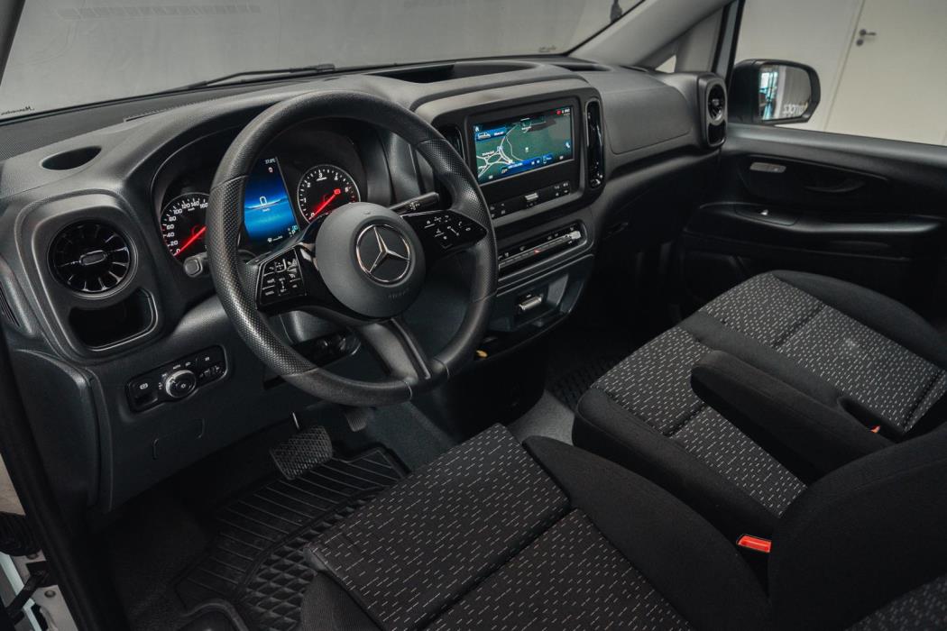 MERCEDES-BENZ Vito 2024
