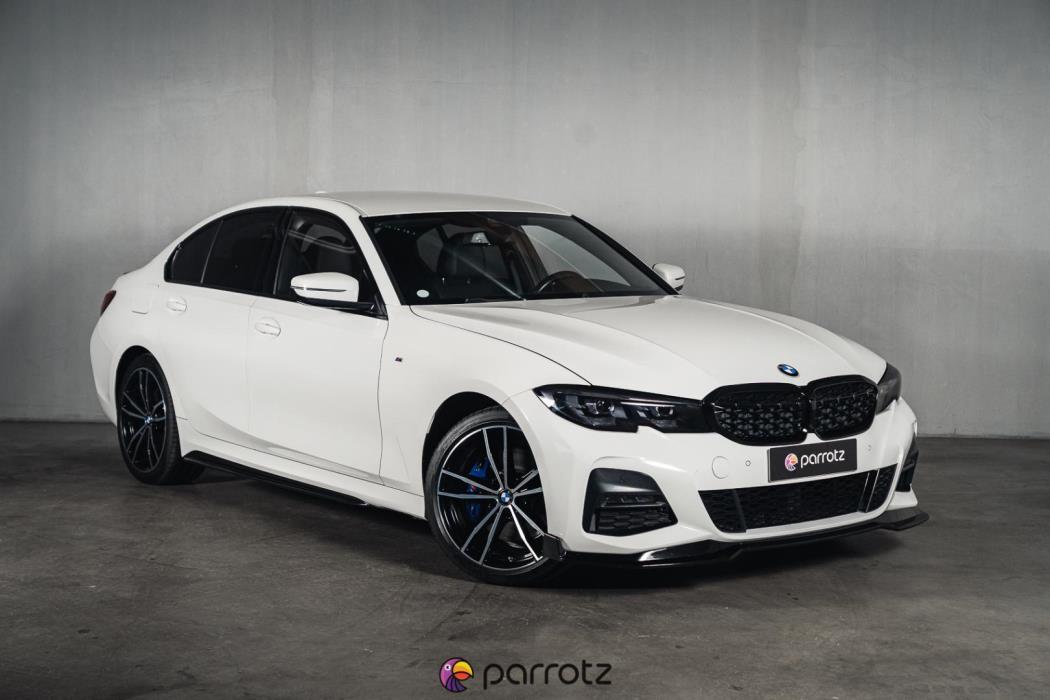 BMW 330 2019